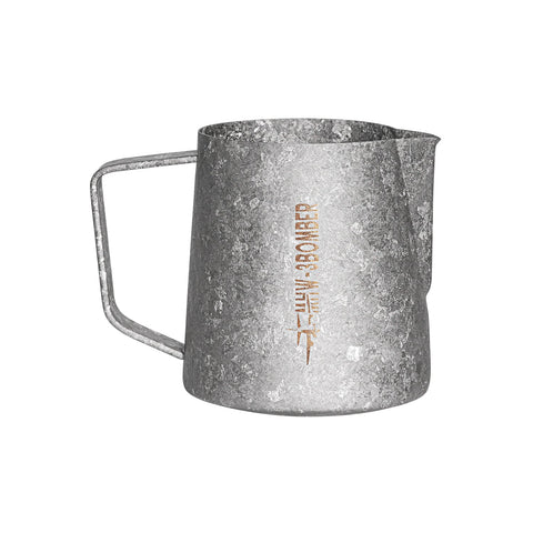 MHW-3BOMBER Titanium Milk Pitcher – Brocca per Latte in Titanio Puro con Finish Crystal-Tech